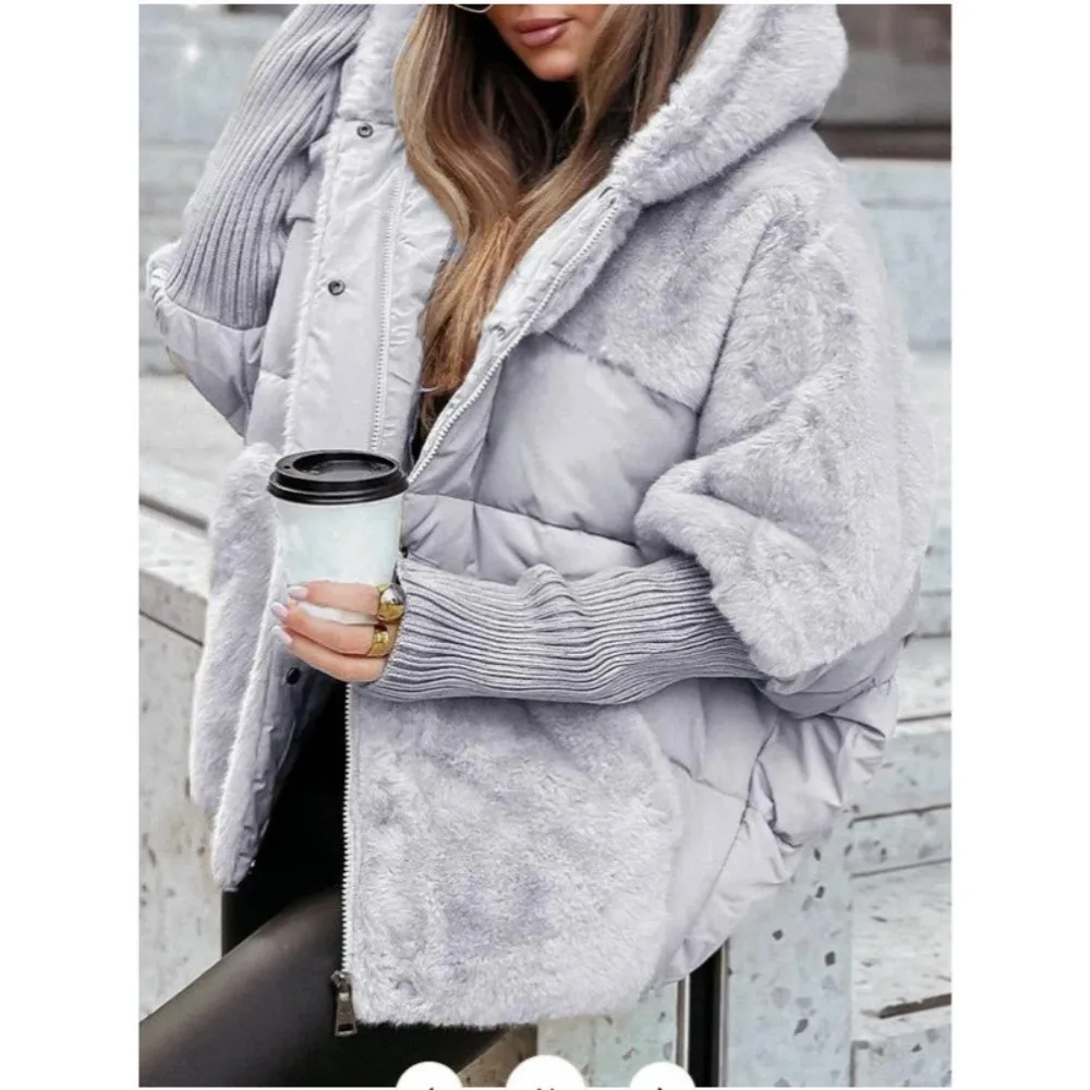 

2025 Women's Loose Cotton Coat Faux Fur Patchwork Winter Coat Comfort Chic Long Sleeve Hooded Jacket Winter Clothes Women