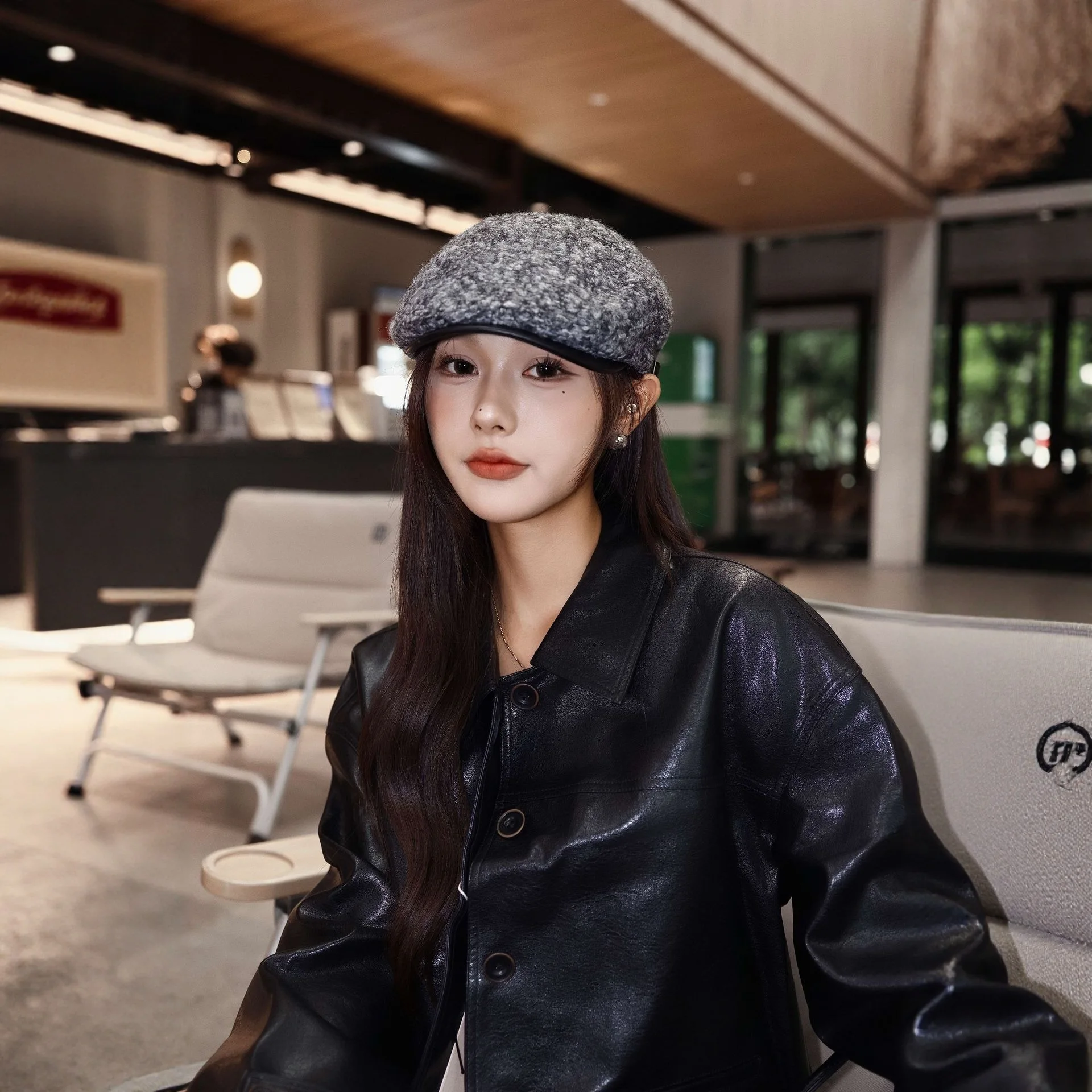 

25 year autumn and winter new high-quality lamb wool duck tongue hat, wool blended forward hat, PU leather brim trendy
