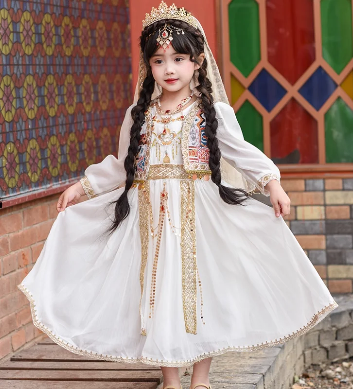 

Китайское платье принцессы с вышивкой для девочек Синьцзян в западном регионе