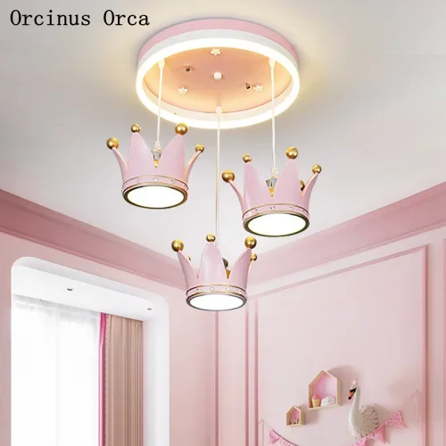 European sweet pink crown chandelier Girl Bedroom Princess room lamp cartoon romantic led golden Kingdom Chandelier