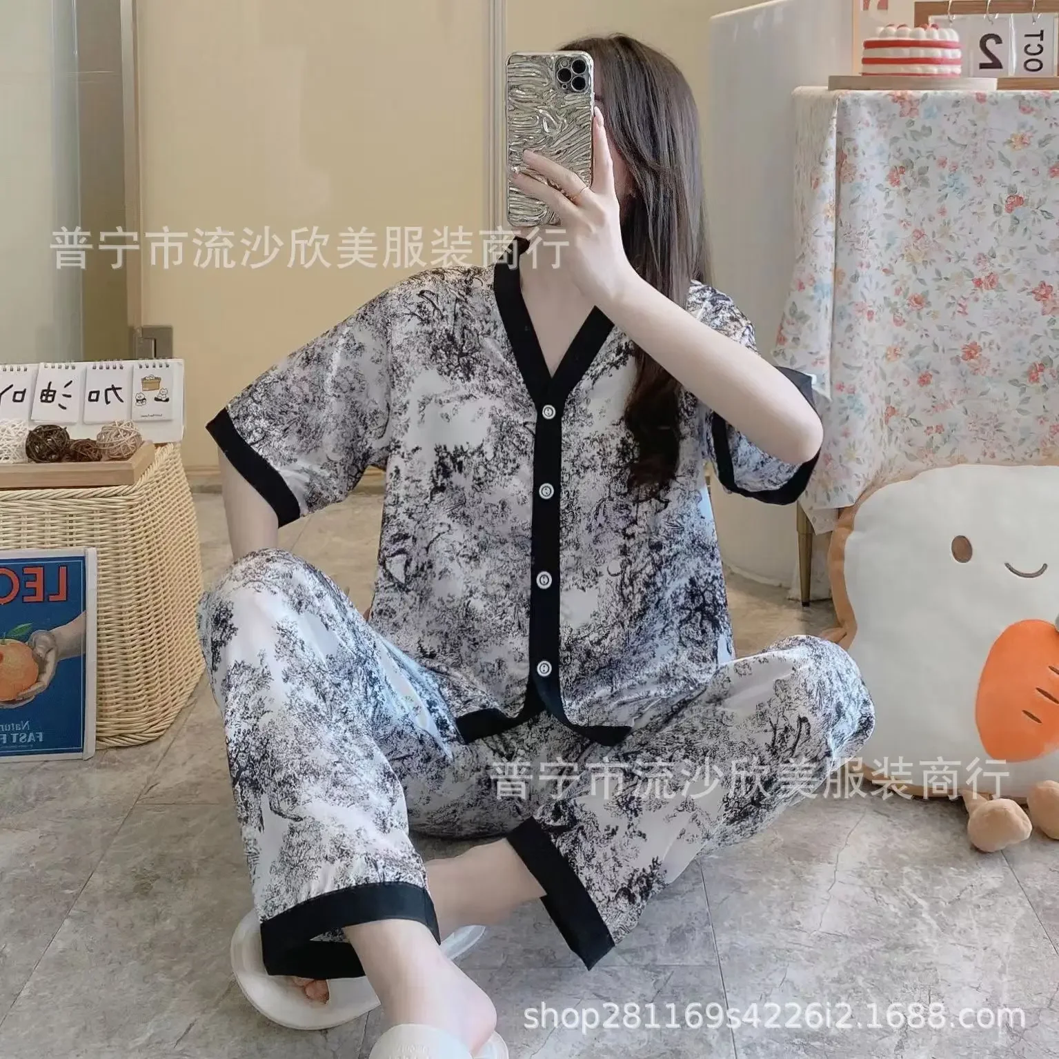 Women\'s Pajama Set Ice Silk Pajamas Female Short Sleeve Long Pant Cardigan Simulation Silk Lapel Loungewear Set Pajama Two-piece