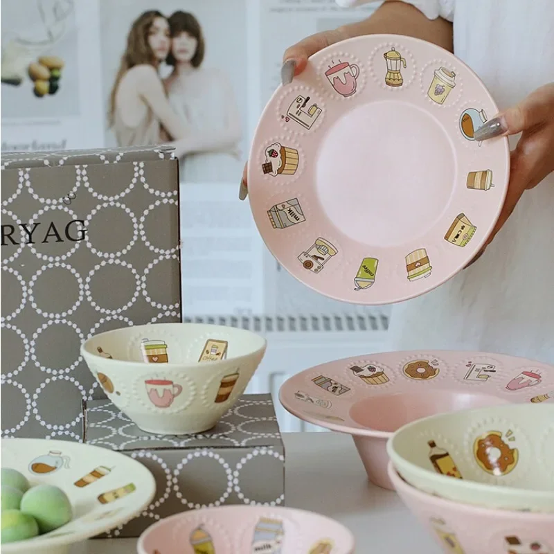 

Cream Colored Straw Hat Disc Ceramic Tableware Cartoon Cute Illustration Girl Heart Hat Bowl Dessert Plate Dish Set