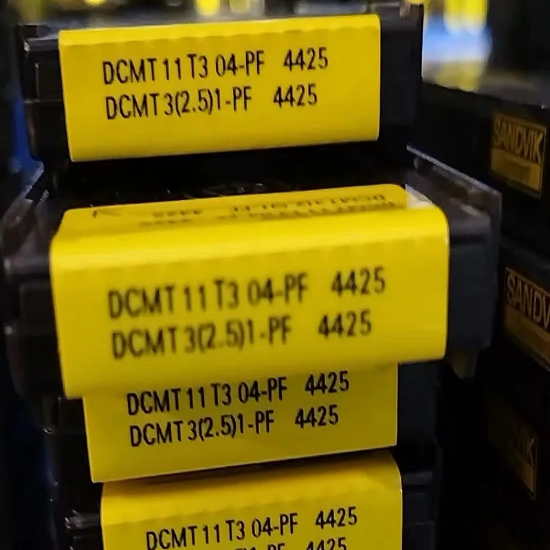 

CNC blade DCMT11T302-PF 4425