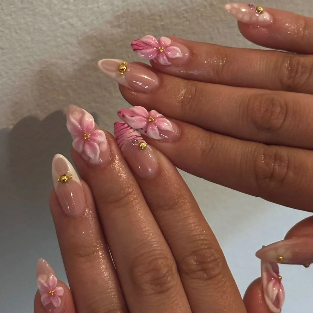 24 Stück rosa Blumen-Mandel-Nagelnägel zum Aufdrücken, Kawaii-Kunstnägel, tragbare Nägel zum Aufkleben, künstliche Nägel, Uñas, Postizas 2019, OpNailing Diego Diego Diego Diego Diego Diego