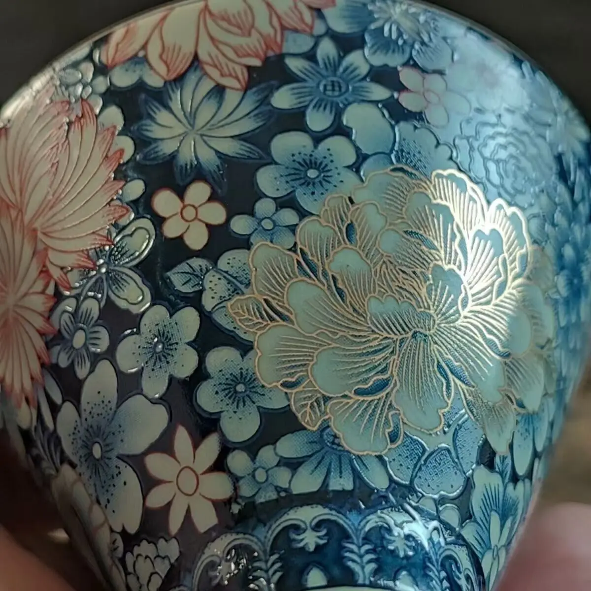 Exquisite China Porcelain Blue and White Porcelain Flower Pattern Mini Tea Cup