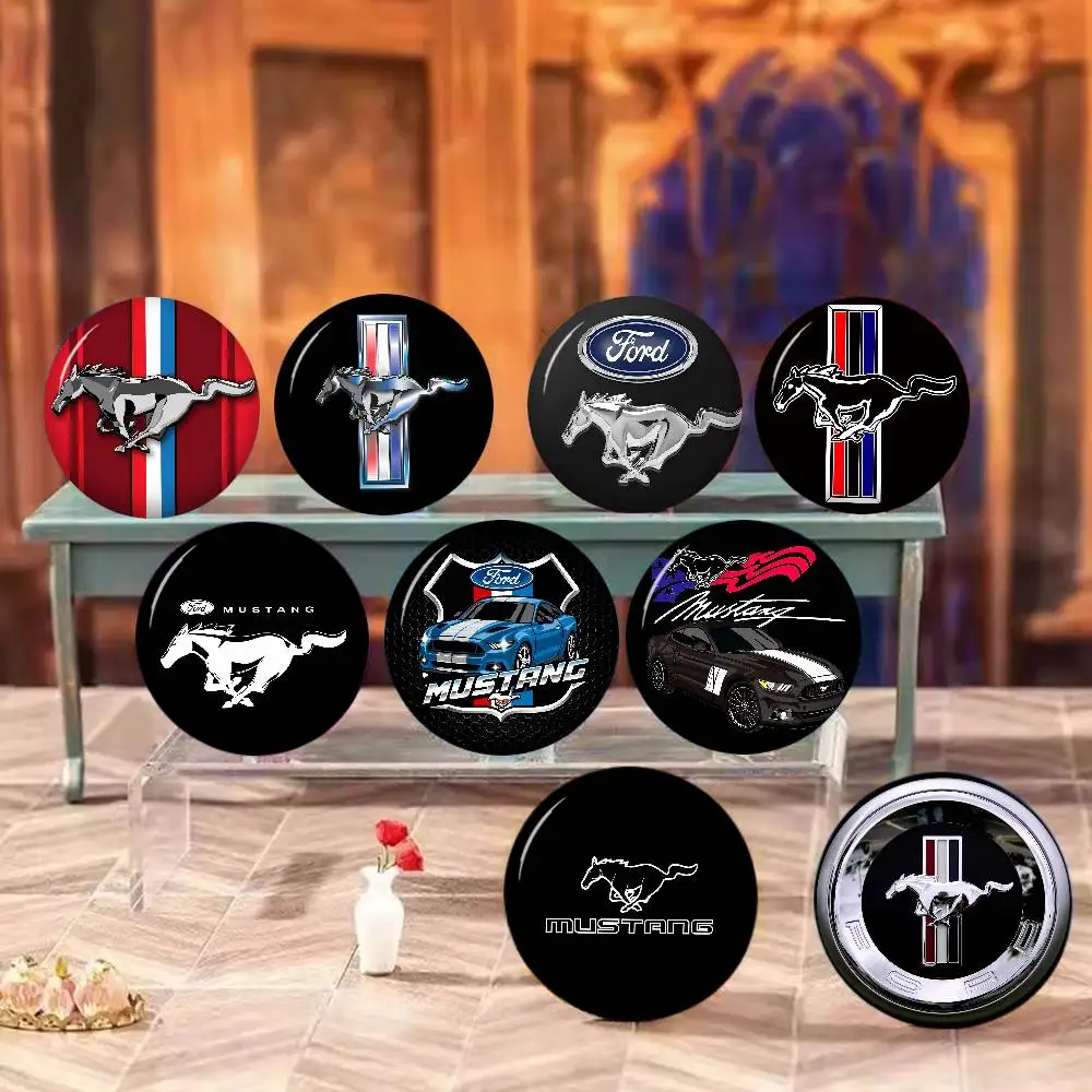 Broches Divertidos de Animales de 58 mm con Diseño de Ford Mustang, para Mochilas, Ropa, Accesorios de Regalo