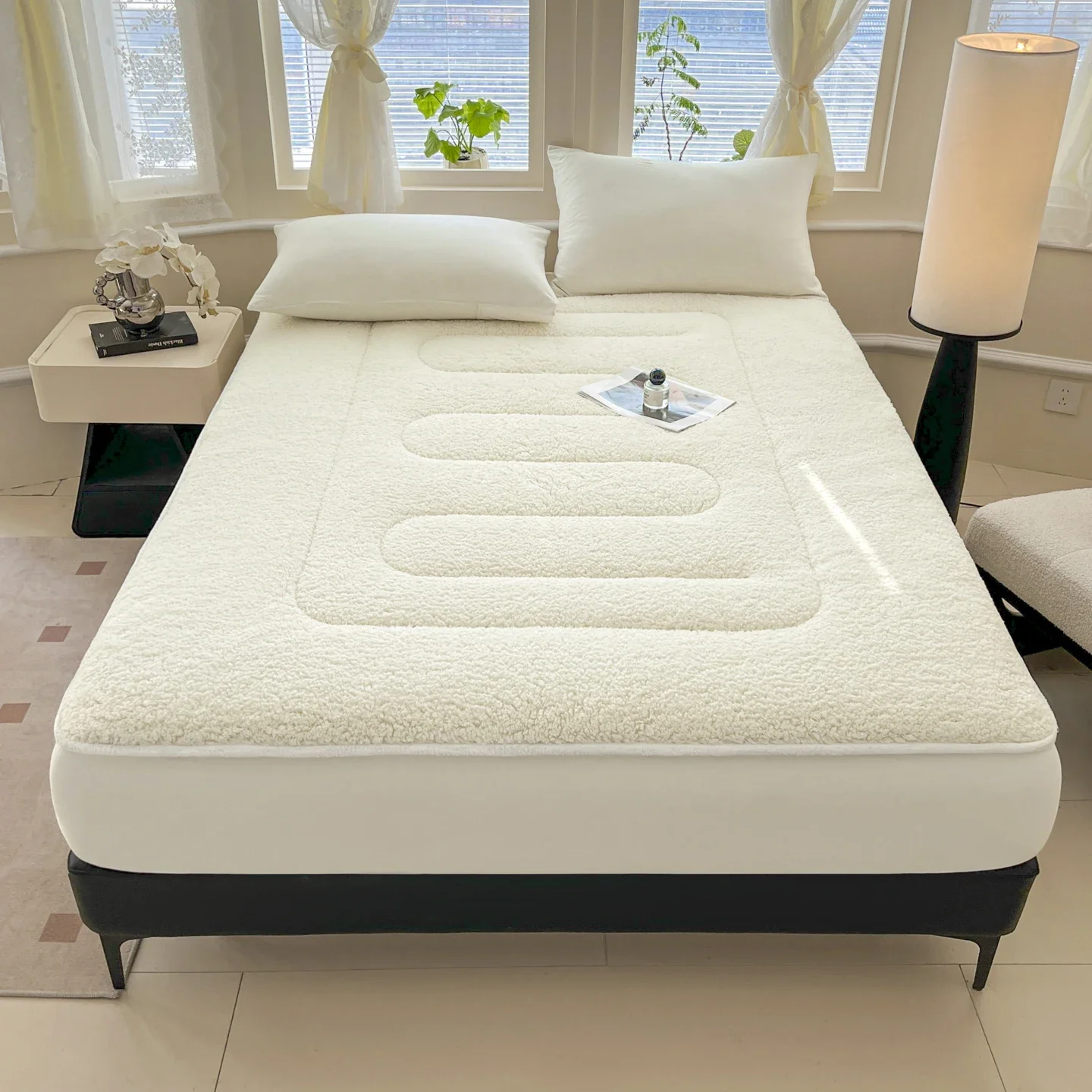 Thickened Imitation Lambswool Winter Fitted Sheet Solid Color Warm Plush Bed Sheets Queen Size Single Double Mattress Protector