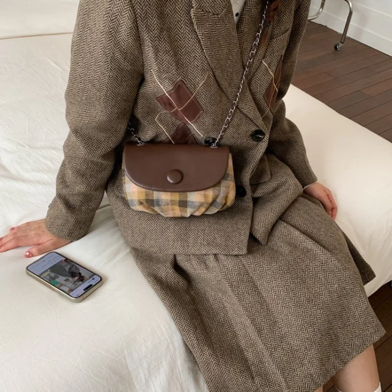 

Ladies Shoulder Bag Made Of Adder-Print Leather Boasting Trendy Andorra Spacious Soft Daily Refined Look