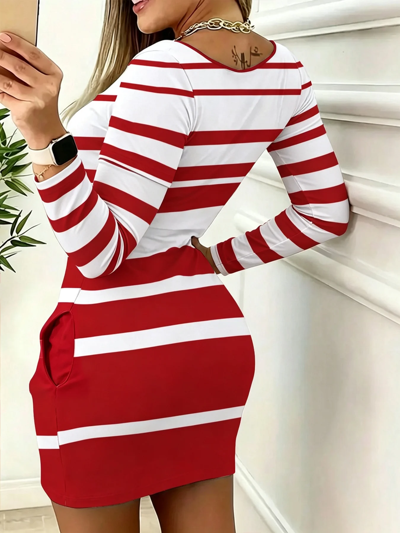 Damen Freizeitkleid mit Streifenmuster und Farbblöcken, Rundhalsausschnitt, Langarm, Taschendetail, Elegante Minirocklänge – Detail 8