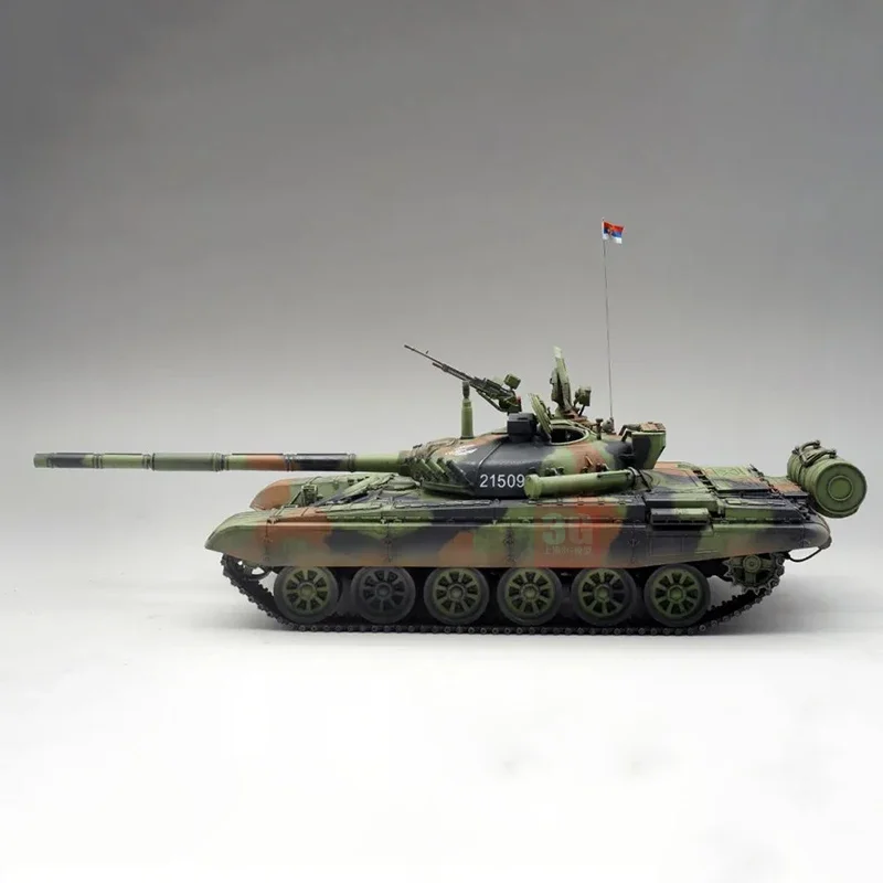 タンクモデルキットの組み立て,日曜大工,メインバトルタンク,1990, M-84A, 1:35スケール