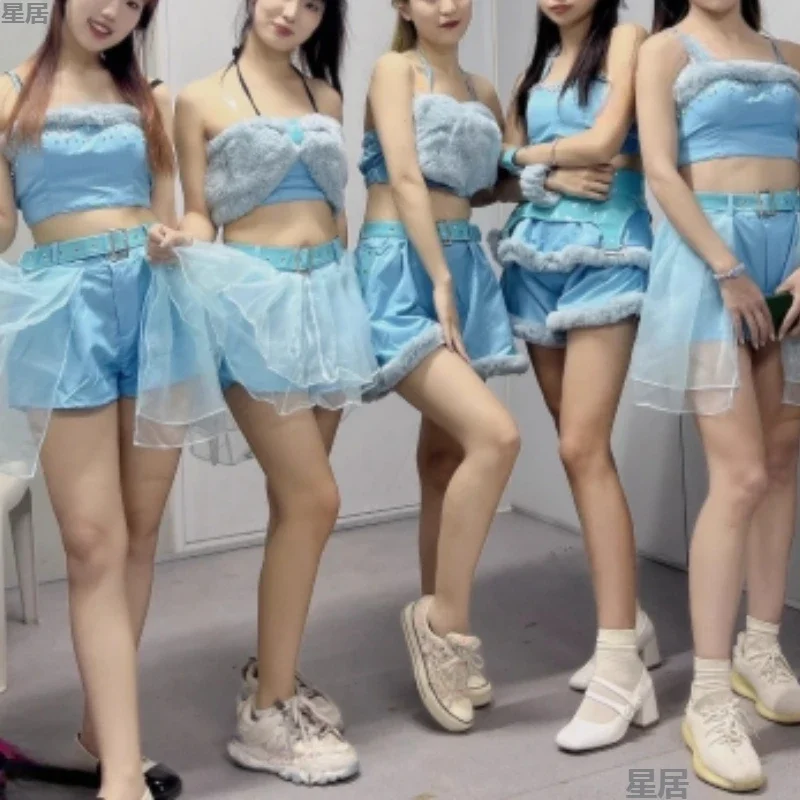 Kpop Cantante coreana Costume da ballo jazz Donna Costume da performance sul palco Slim Sling Vest Crop Top Gonne sexy Pantaloncini Abbigliamento DJ