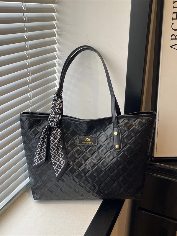 Sweet Commuter Large Capacity Pure Color Tote Bag Single Shoulder Bag Casual Simple Style Fashionable Early Autumn New Model