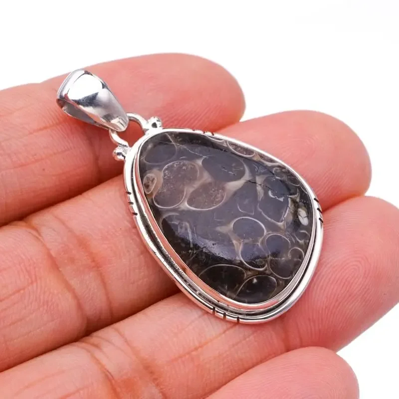 

Hesy® Natural Turritella Handmade 925 Sterling Silver Pendant 1.75" F5113