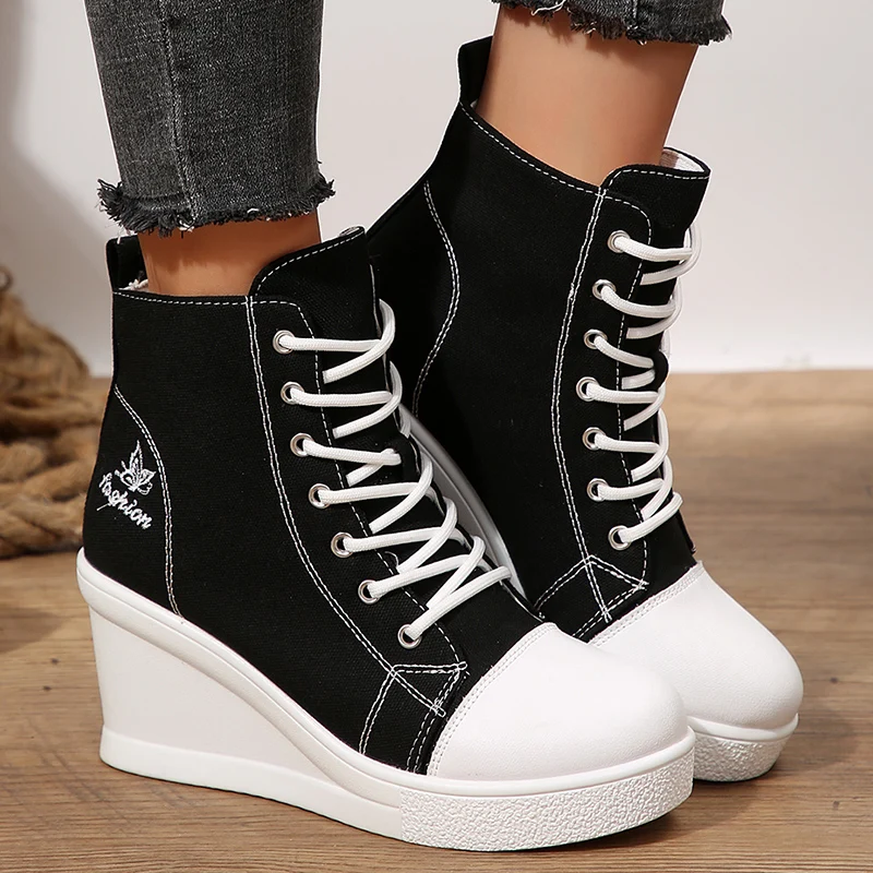 

Модные женские кроссовки на высокой танкетке, осень 2023, новая черная спортивная обувь на платформе, женская легкая повседневная парусиновая обувь на шнуровке