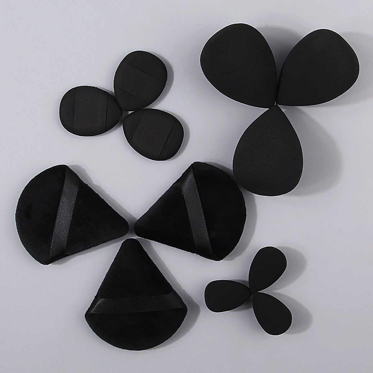 12 peças de sopro de pó em vários formatos/conjunto de ovos de beleza de esponja: tamanho de ovo de esponja, sopro de pó triangular, sopro de pó de polegar