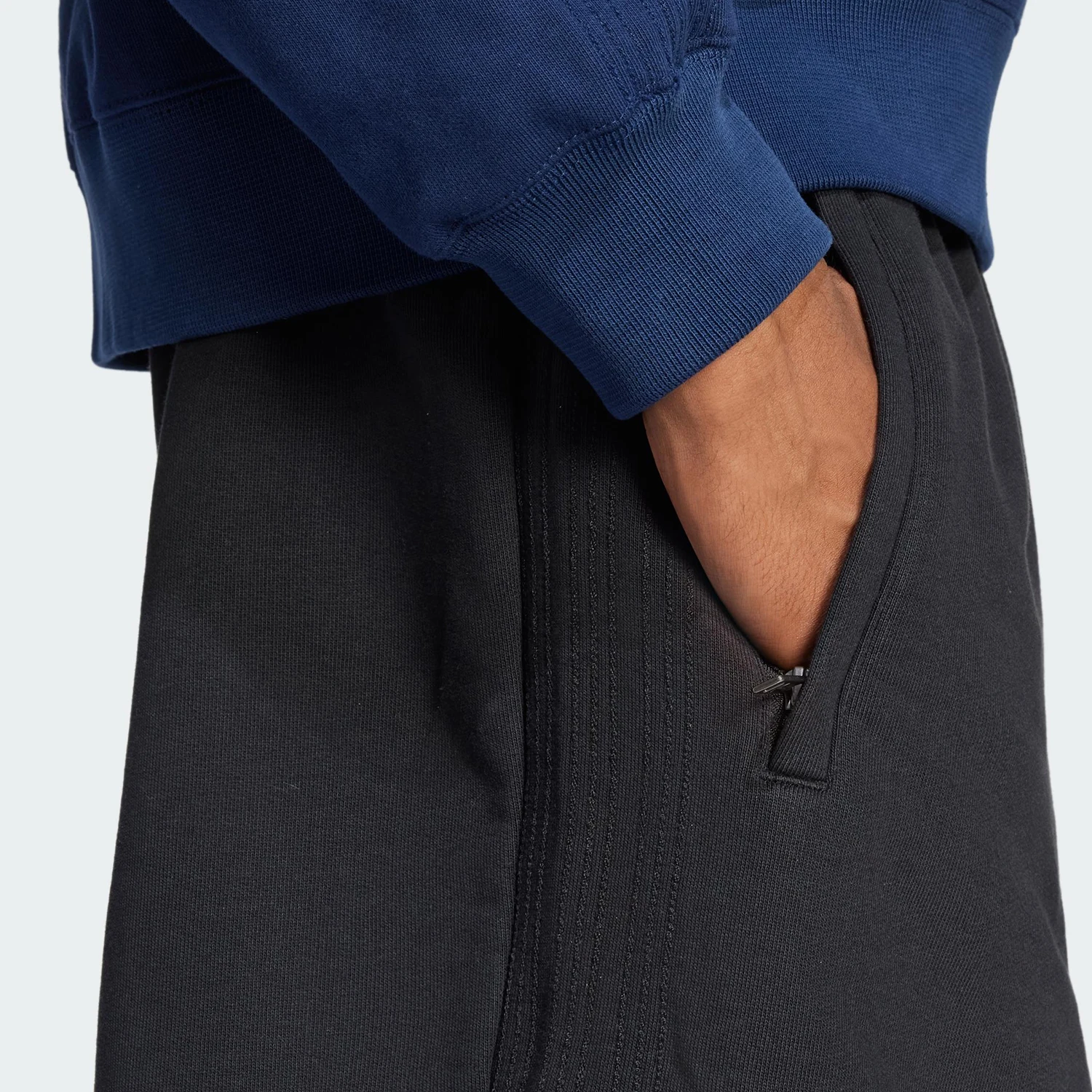 Adidas Genuine Originals Men's Loose Knitted Breathable Casual Shorts JC9577