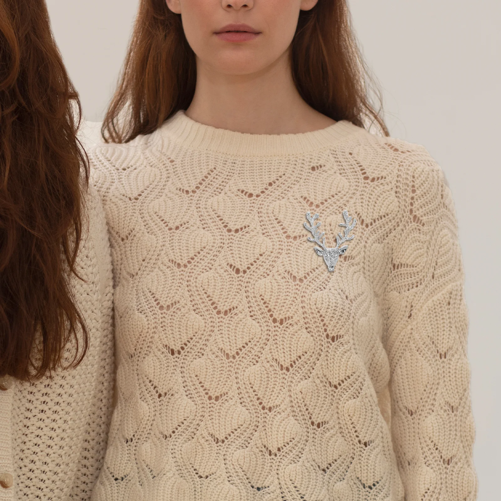 

4Pcs Deer Head Brooches Metal Pins Scarf Buckle Lightweight Jewelry for Women Party Wedding Prom Daily Wear Brooches for Women