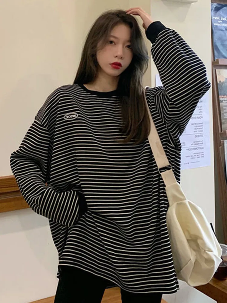 Women Oversize T-shirts Striped Shirts Retro Long Sleeve Tops Tees Students Couple Preppy Style Females Tops Tees