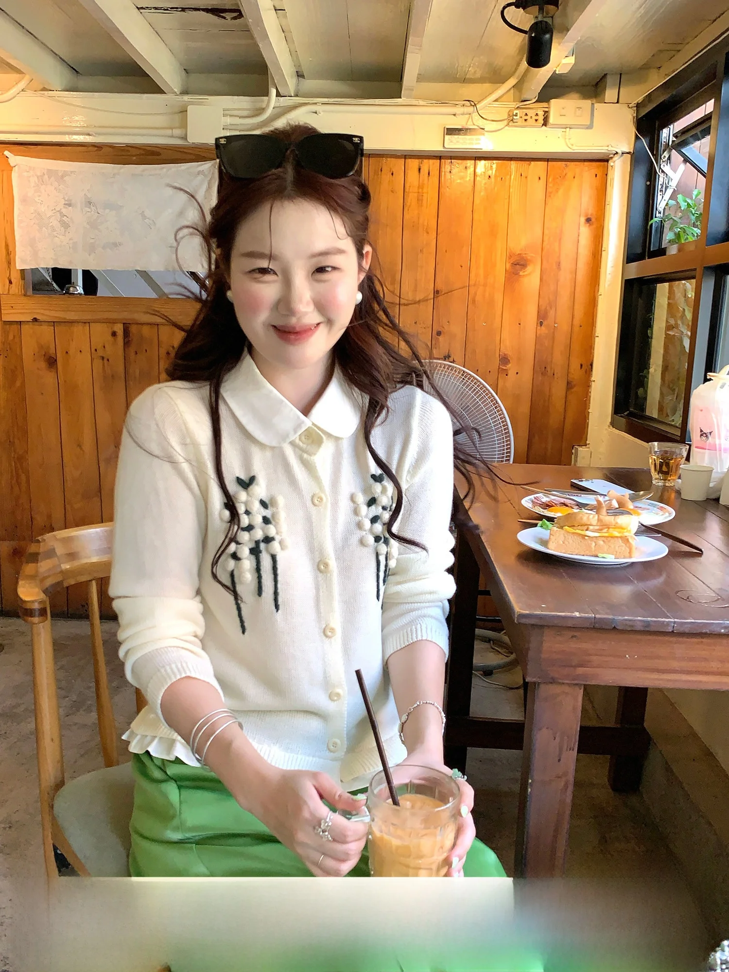 

Korean Sle Knitted Sweater Women's Open Cardigan with Stand Collar 3D Decorative Sugar Cr Design Spring Top