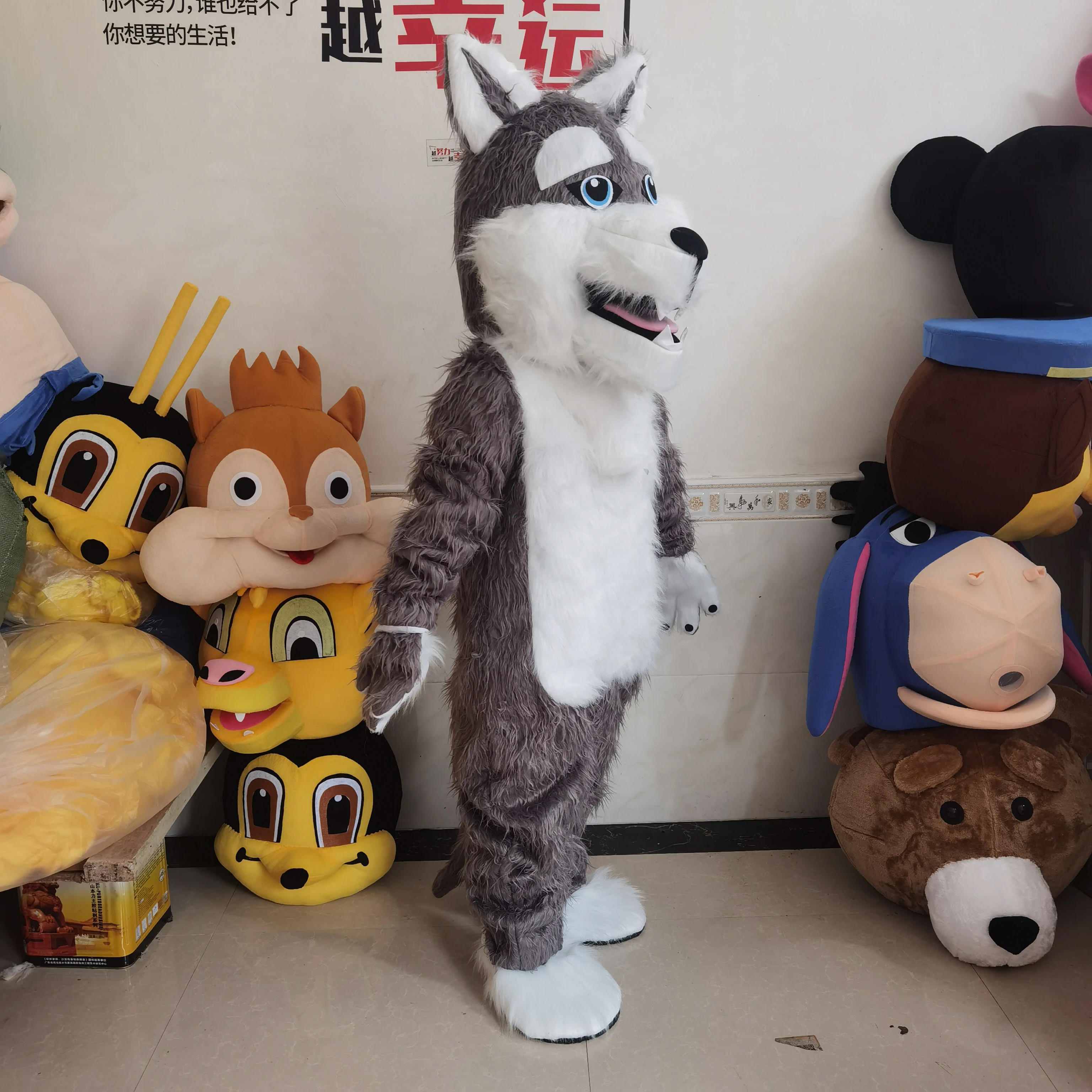 Traje de cosplay de lobo gris, perro husky, mascota de Lobo, zorro, muñeca de dibujos animados de anime, traje de actuación de Carnaval de halloween