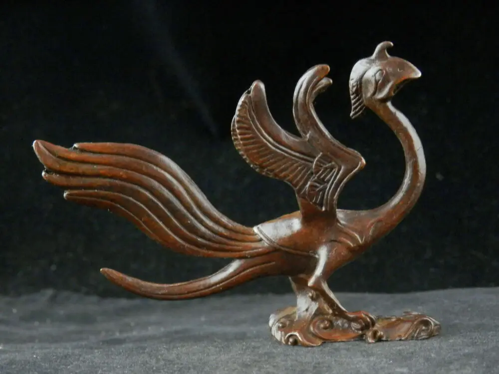 

Great Antique Chinese Bronze Hand Made *phoenix* Statue