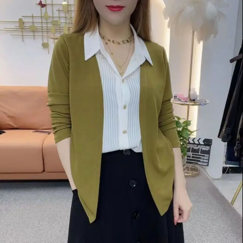 Women's fake two-piece shirt autumn age-reducing long-sleeved shirt looks thin mother fake two-piece shirt