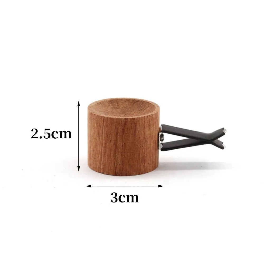 Natural Fragrance Car Essential Oil Diffuser Long-lasting Floral Slowly Volatile Wooden Aroma Diffuser Clip-on