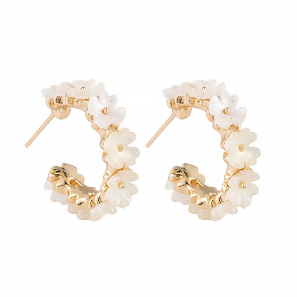 

1Pair Metal Ear Jewelry Durable Creative Shell Flower Earrings Elegant Chic Ear Accessories Women Eardrop Chic Earrings