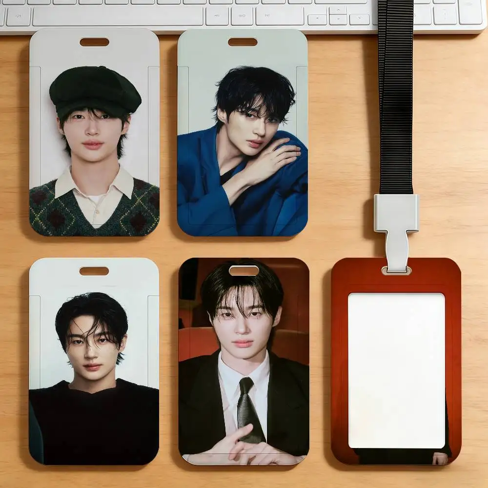 Porte-cartes Acteurs B-Byeon Woo Seok pour cartes de repas étudiantes et cartes de transport en commun (métro)
