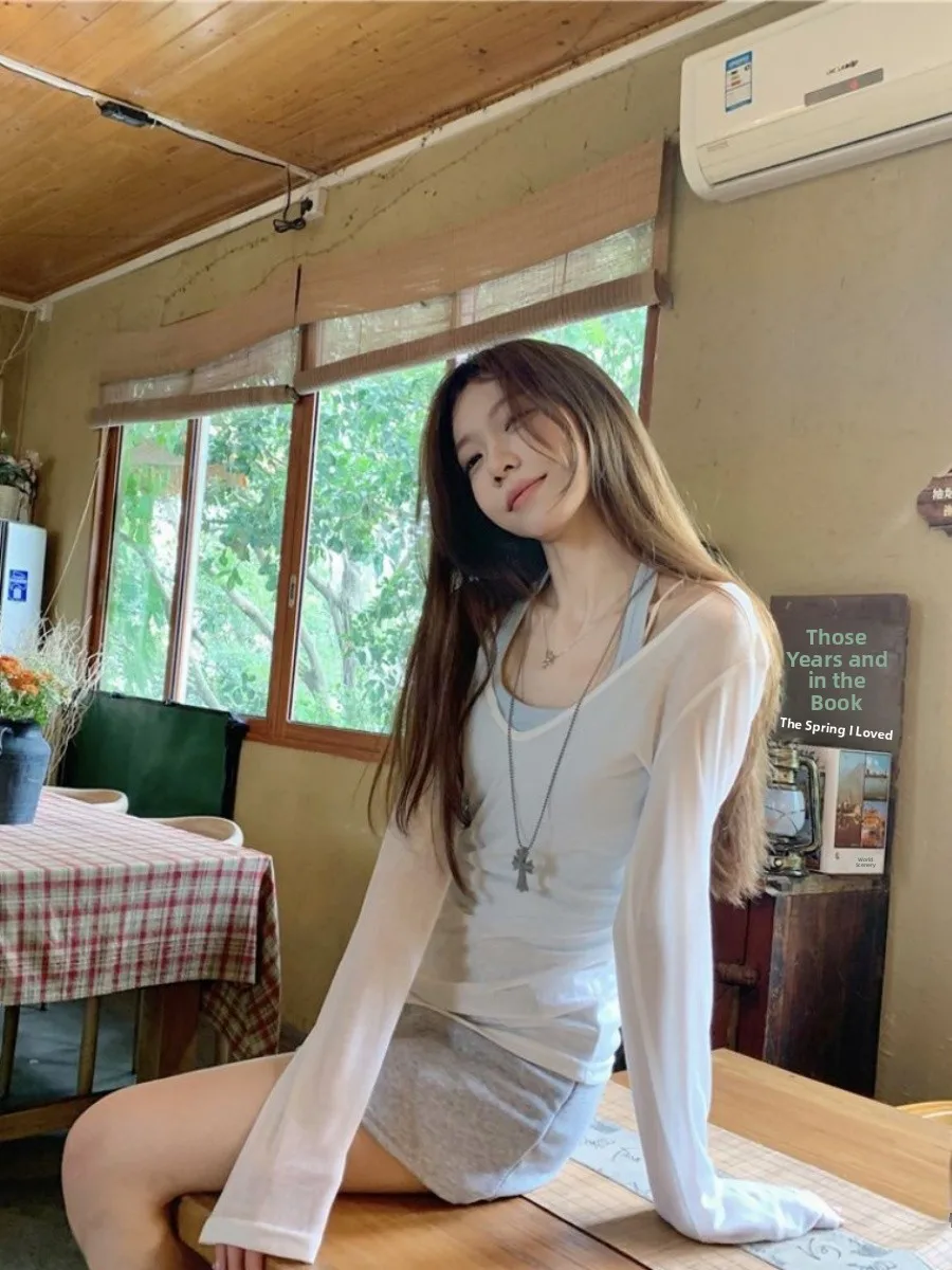 女性のロング Sve V-Ne T-irt セットファイオナブルな痩身夏服日焼け止めレイヤリング Ne ハンギングストラップベスト
