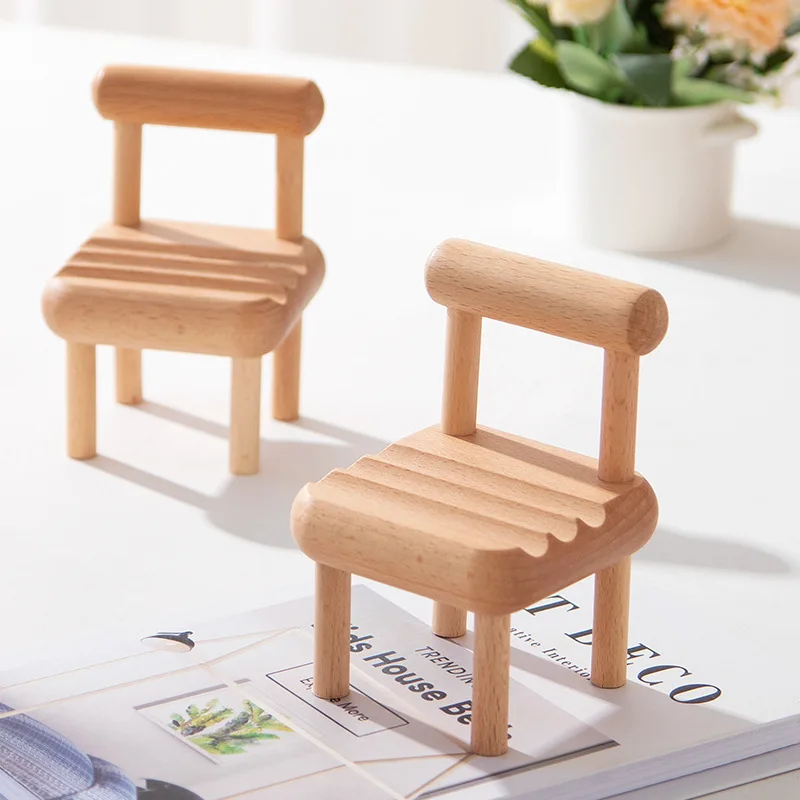 Lazy Desktop Tablet Phone Holder Beech Small Stool Portable Mobile Phone Holder Mini Solid Wood Decorative Small Ornaments