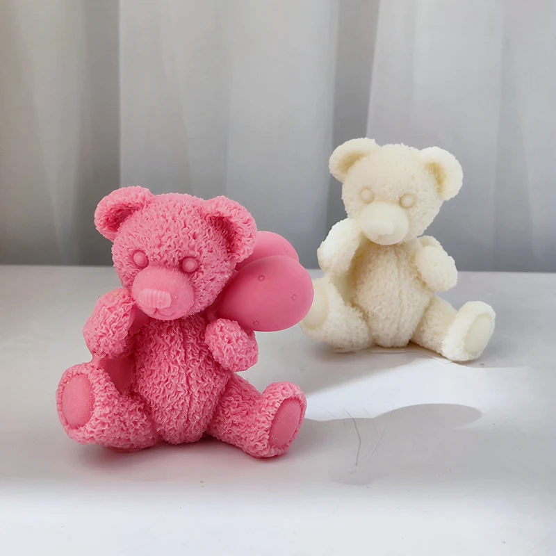 New small bear candle mold and balloon-shaped fuzzy bear for table decoration, also serving as an aromatherapy cake ice mold