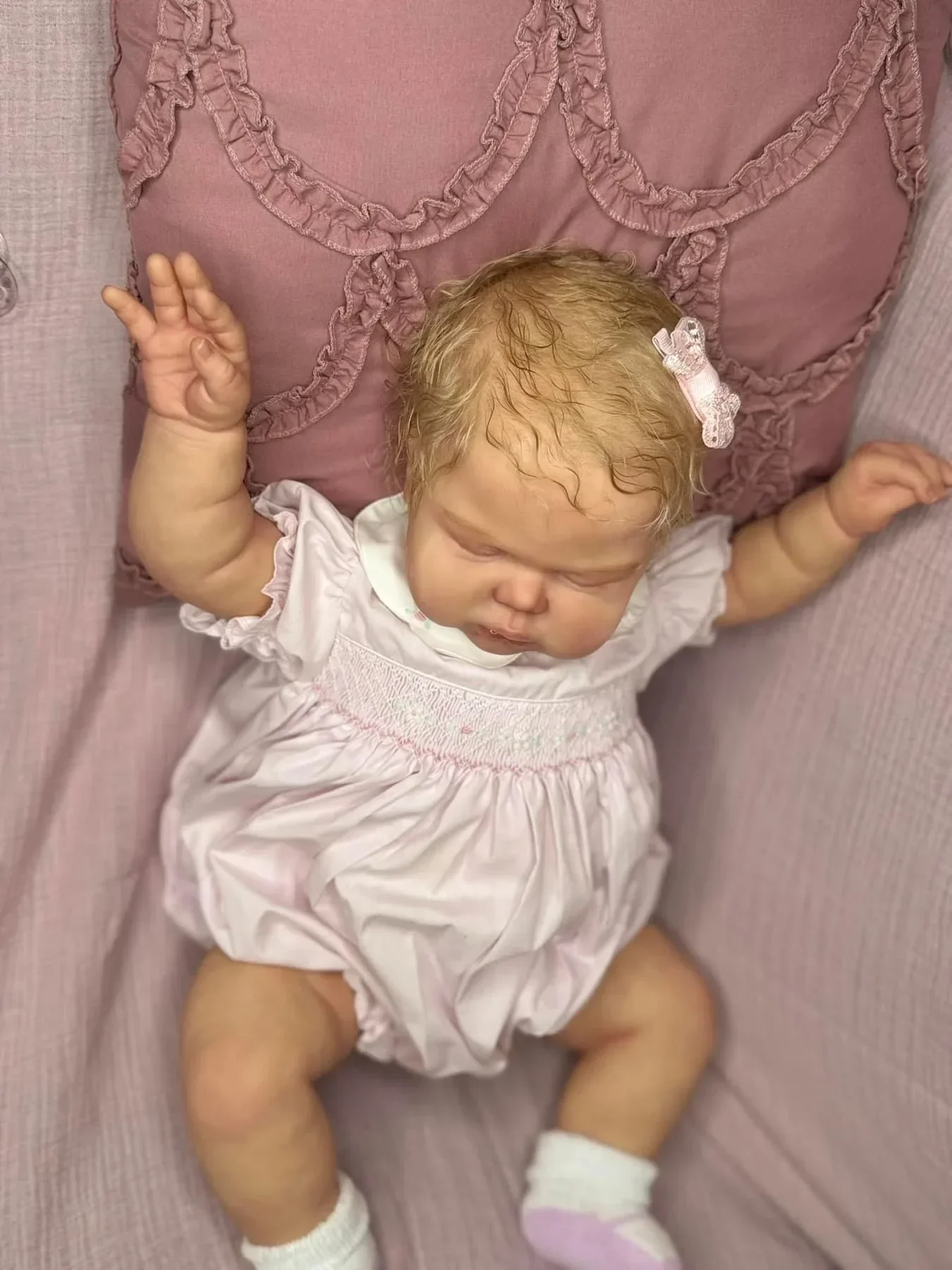 24Inch pickle Sleeping Soft Cloth Body Lifelike Reborn Toddler Hand rooted HairCuddly Baby Girl Doll Baby