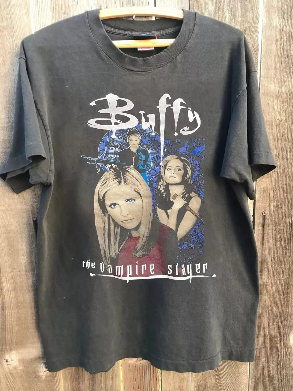 Buffy Vampire Slayer 90s patrón camiseta Neutral carbón 2026 novedad de verano Hot-seling hombres mujeres Retro puro algodón Top