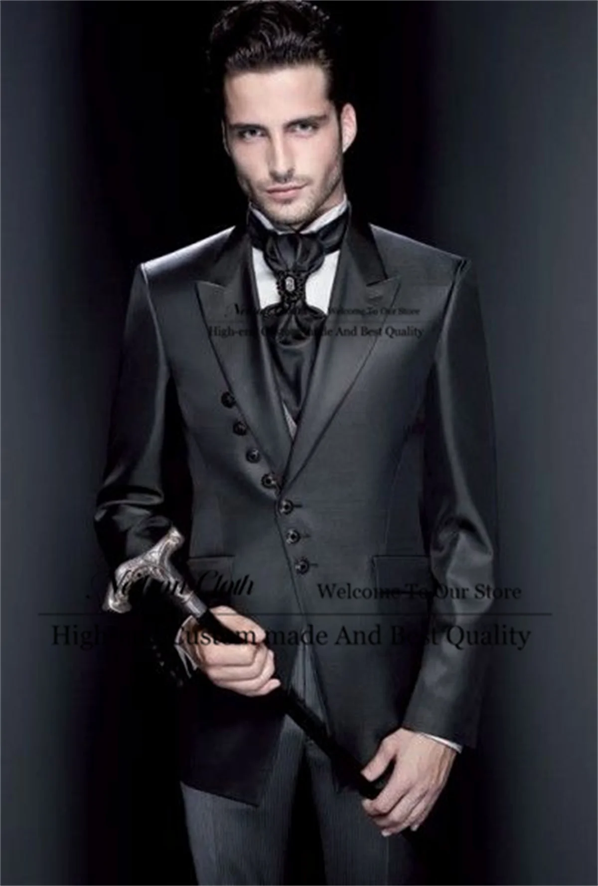 

Fashion Black Male Prom Blazers Peaked Lapel 2 Pieces Sets Groom Wedding Tuxedos Customized Single Breasted Terno Masculino