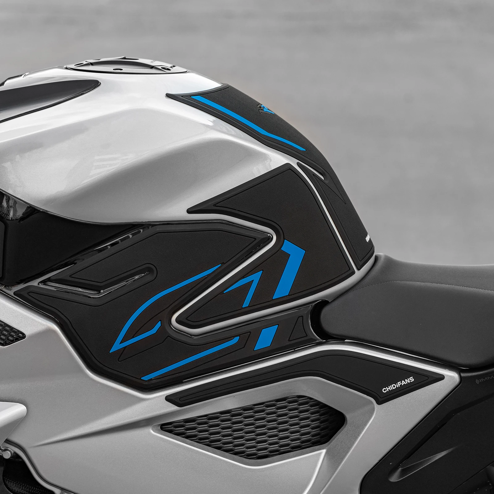 

Gas Tank Protective Pads For ZONTES 703RR Motorcycle Side Fuel Tank Knee Grip Traction Pad Anti-Scratch Sticker Decal Rubber