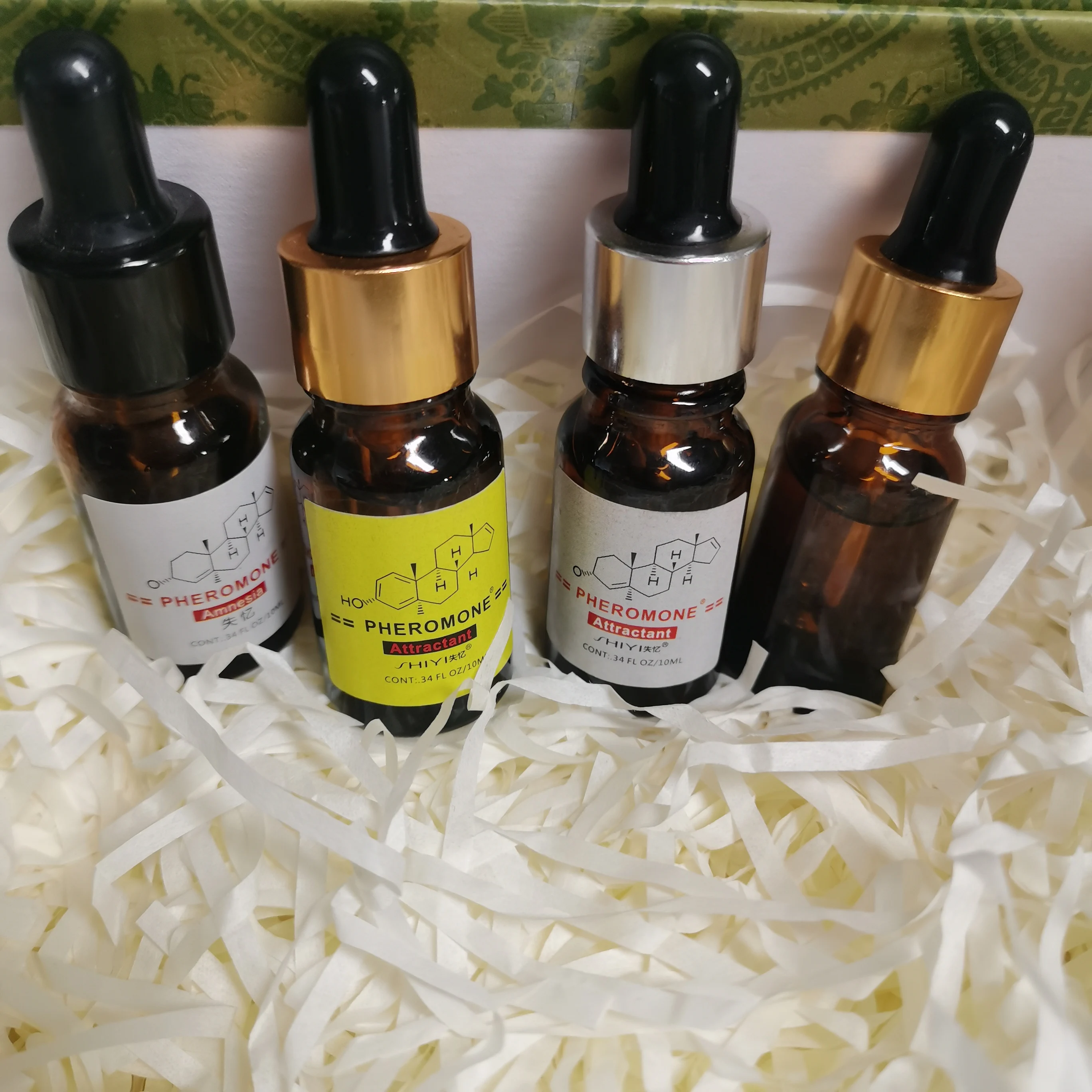 1/2pcs Pheromone For Man Attract Women Androstenone Pheromone Sexually Stimulating Fragrance Oil Flirting Sexy Perfume Product