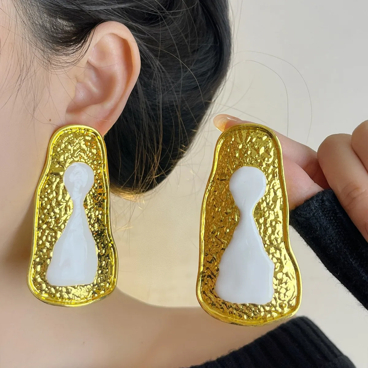 Retro Fashion Geome…