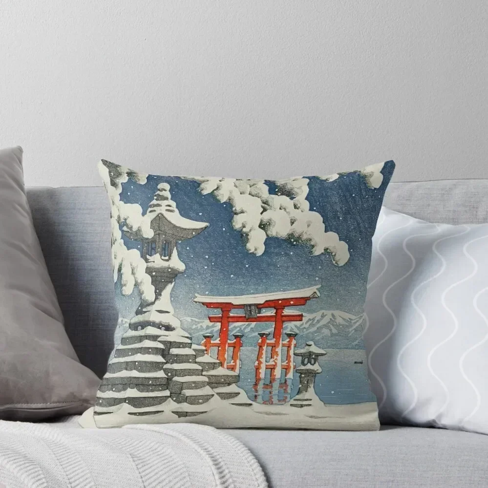 Japanese Print - The red torii - Kawase Hasui - 1932 Throw Pillow Anime Sofa Covers For Living Room Pillow Cover pillow