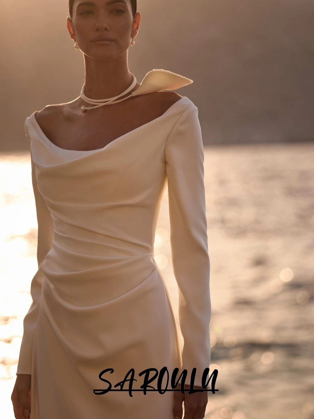 

Draped Cowl Neckline Chic Wedding Dress Outdoor Mermaid Solid Color Simple Customized Bridal Gown Charming Long Sleeved Wear