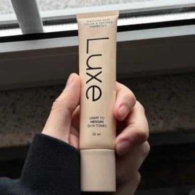 base-liquida-luxe-que-muda-de-cor-duracao-de-12-horas-combina-perfeitamente-com-a-cor-da-pele-corretivo-facial-de-alta-cobertura-creme-para-acne