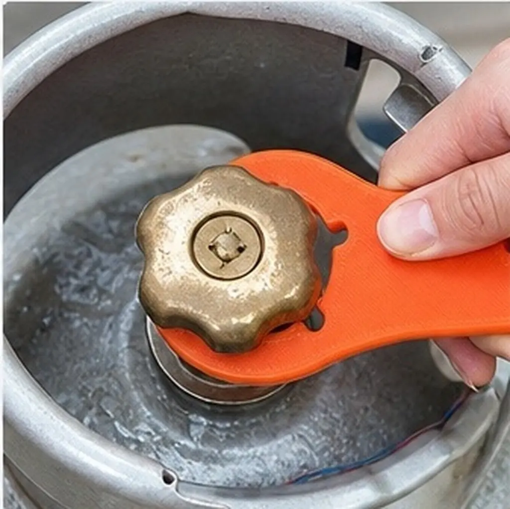 Multi-Function Plastic Valve Wrench Gas Cylinder Cartridge Removal Tool Anti-Slip Gas Pressure Regulator Wrench Repair Equipment