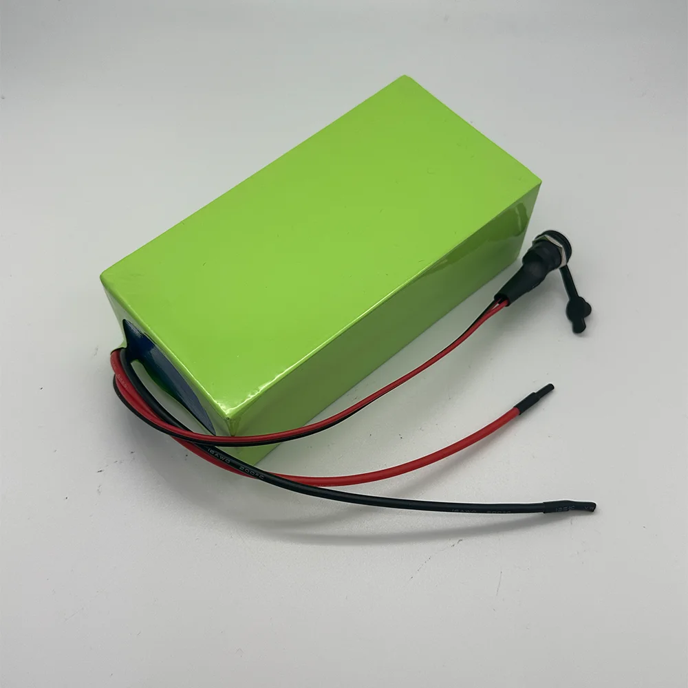 

2025 New 24V 15Ah 7s2p 18650 lithium-ion battery pack 29.4v 15000mAh lithium-ion battery pack with BMS+ 29.4V-charger green PVC