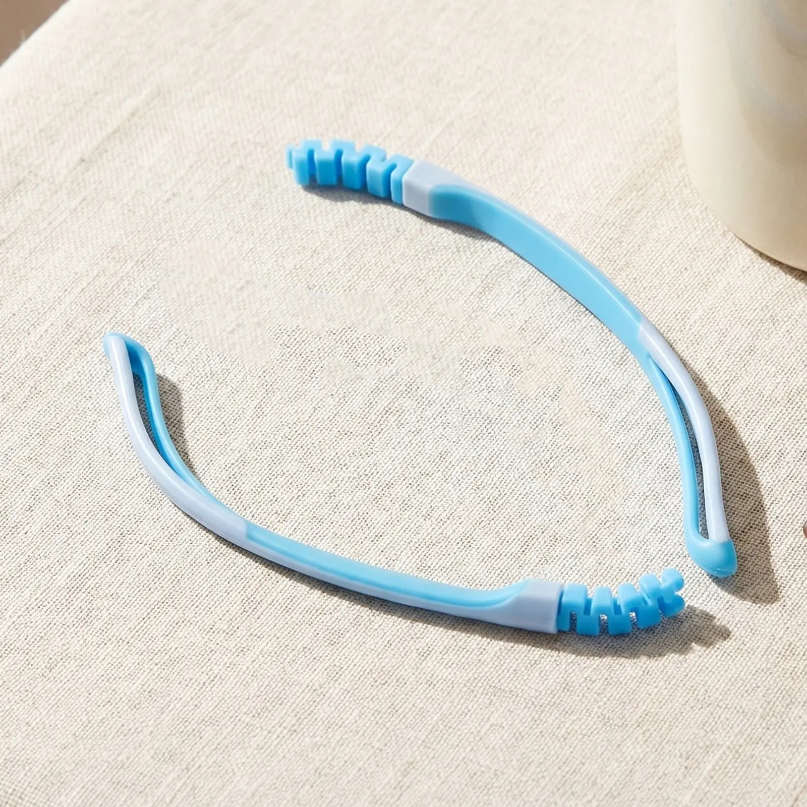 2Pairs Flexible Silicone Glasses Replacement Arms Soft Eyeglass Temple Legs Anti-Slip Repair Kit for School Activities