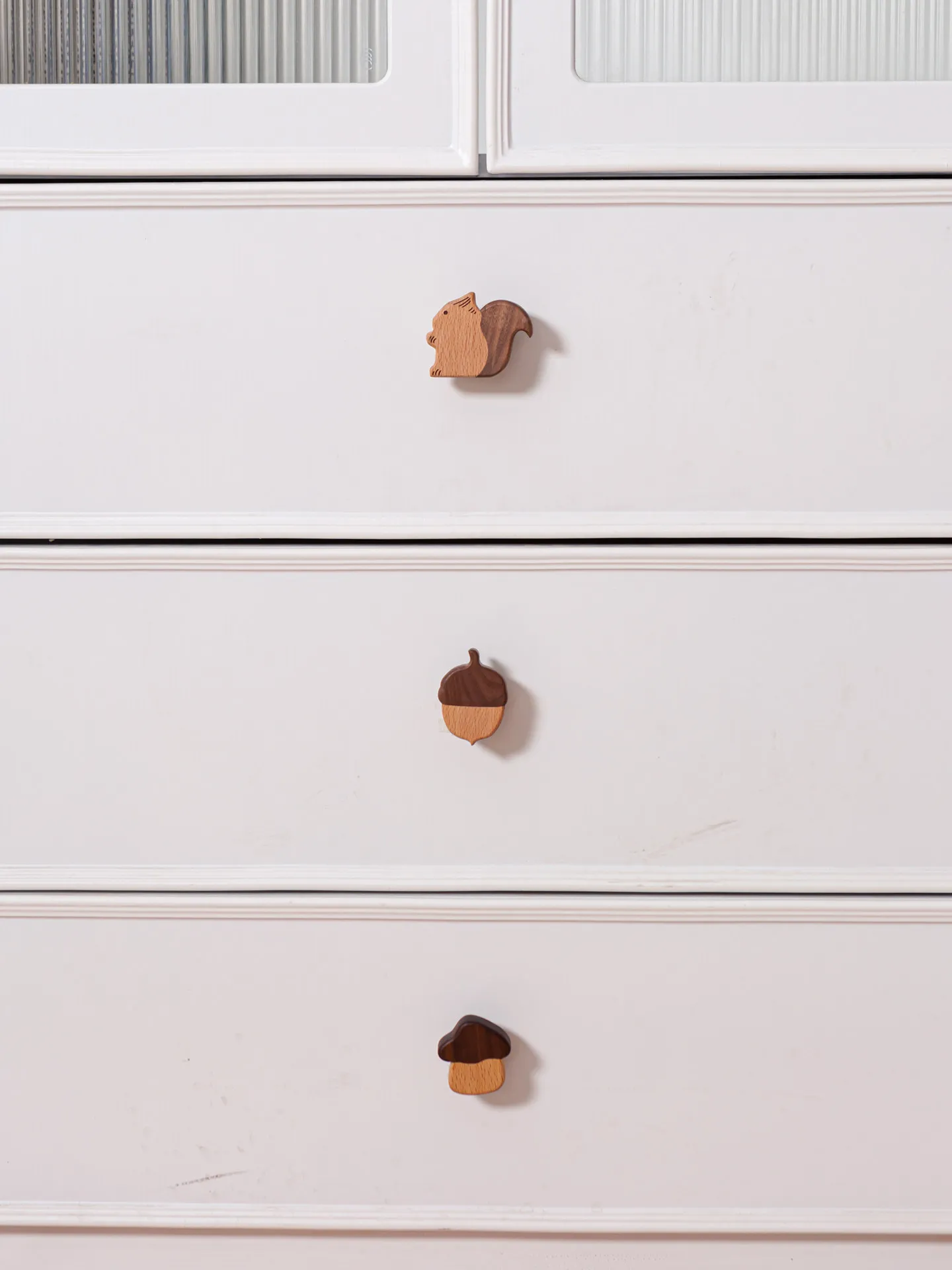 2Pcs/Set Solid Wood Cute Squirrel Acorn Cabinet Knobs Animal Drawer Pulls Wardrobe Cupboard Door Handles Kids Room Hardware