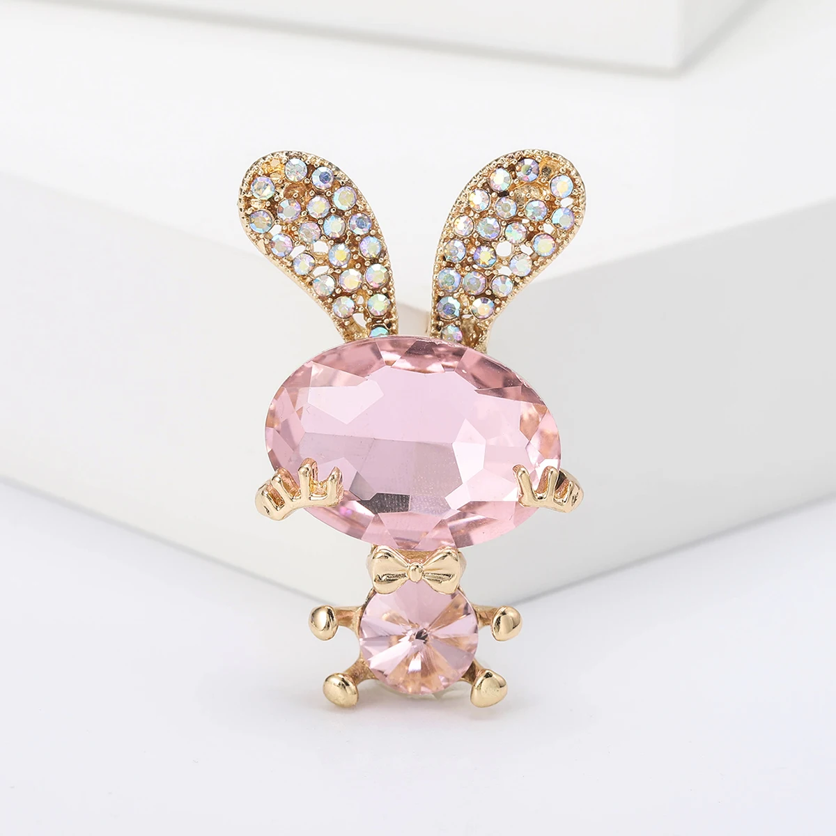 Cute Crystal Rabbit Brooches for Women Unisex Animal Pins 2-color Available Casual Party Accessories Gifts