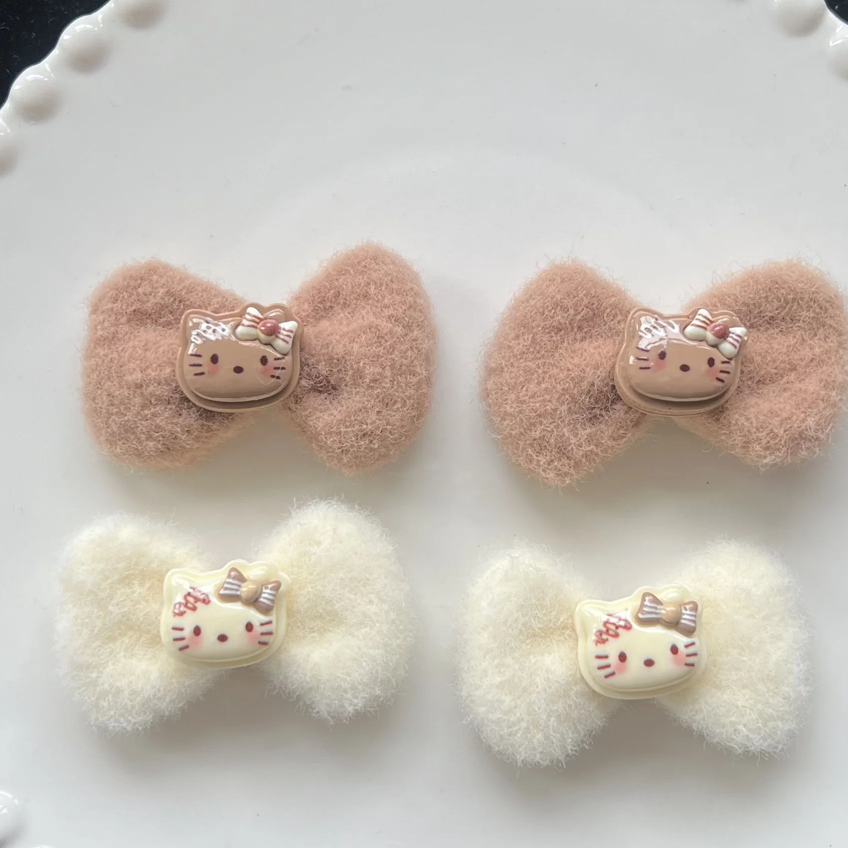 

5pcs Soft waxy rice coffee color KT cat head bow clothing accessories DIY handmade materials mobile phone case decorative shoe f