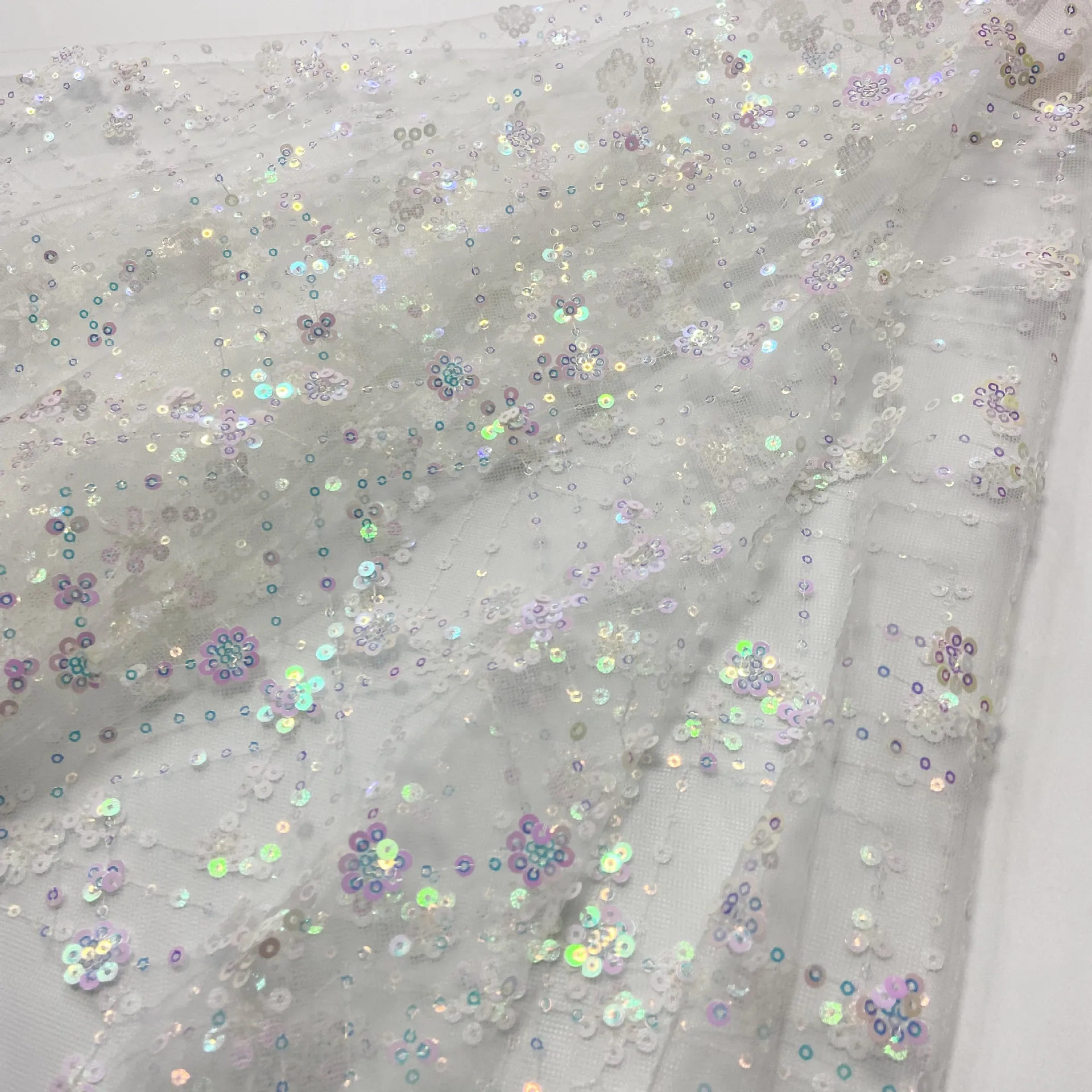 Tela de malla de lentejuelas blancas de 2 metros y 130cm de ancho, tela de tul con lentejuelas bordadas con láser de alta calidad, chal para vestido DIY, tela de costura
