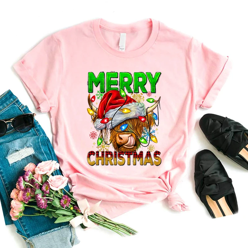 2024 Hot Sale Happy Christams Cow Graphic Printed T Shirt Girls Funny Xmas Gift Tshirt Women Harajuku Kawaii Pink T-Shirt Female