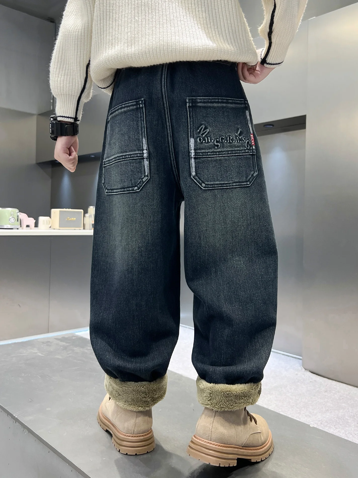 thiened-lamb-velvet-jeans-for-boys-winter-warm-straight-leg-elastic-waist-long-pants-children's-clothing-kids'-winter-trousers